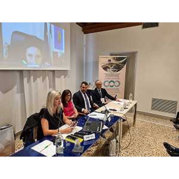 L'assessore Cristina Amirante, prima da sinistra, durante il suo intervento al convegno "Il rating Esg: misura e guida del cambiamento" organizzato da Ance Fvg - L'assessore Cristina Amirante, prima da sinistra, durante il suo intervento al convegno "Il rating Esg: misura e guida del cambiamento" organizzato da Ance Fvg