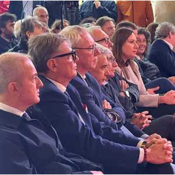 Il presidente Bordin, terzo da sinistra nella foto, accanto alle altre autorità durante la cerimonia di inaugurazione - Il presidente Bordin, terzo da sinistra nella foto, accanto alle altre autorità durante la cerimonia di inaugurazione 