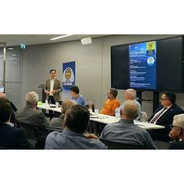 Un momento dell'incontro a Udine - Un momento dell'incontro a Udine