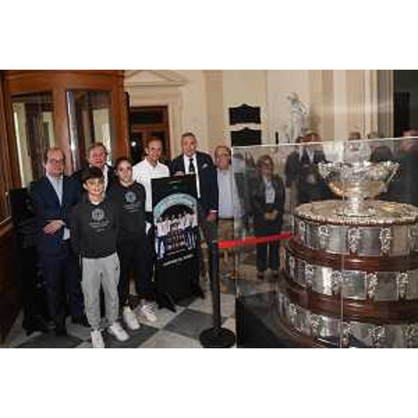 Da sinistra il vicegovernatore Mario Anzil, Giorgio Brandolin (Coni Fvg), il governatore Fedriga, Giovanni Milan (Fit) e Antonio De Benettis (Fit Fvg) - Da sinistra il vicegovernatore Mario Anzil, Giorgio Brandolin (Coni Fvg), il governatore Fedriga, Giovanni Milan (Fit) e Antonio De Benettis (Fit Fvg)