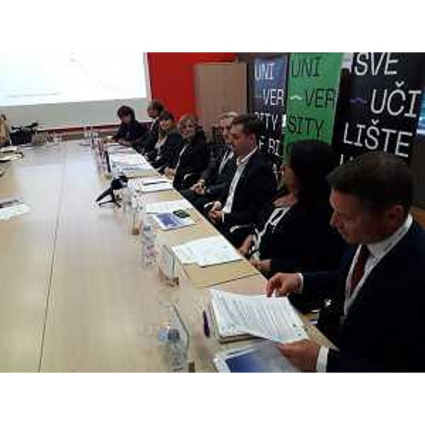 Un momento della conferenza stampa. - Un momento della conferenza stampa.