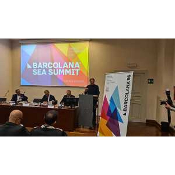 Lassessore regionale alla Difesa dell'ambiente, energia e sviluppo sostenibile Fabio Scoccimarro alla presentazione del programma delledizione 2024 del Barcolana Sea Summit - Lassessore regionale alla Difesa dell'ambiente, energia e sviluppo sostenibile Fabio Scoccimarro alla presentazione del programma delledizione 2024 del Barcolana Sea Summit