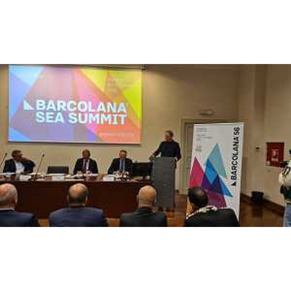 Lassessore regionale alla Difesa dell'ambiente, energia e sviluppo sostenibile Fabio Scoccimarro alla presentazione del programma delledizione 2024 del Barcolana Sea Summit - Lassessore regionale alla Difesa dell'ambiente, energia e sviluppo sostenibile Fabio Scoccimarro alla presentazione del programma delledizione 2024 del Barcolana Sea Summit