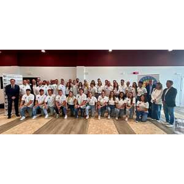 Le formazioni maschile e femminile della Pallanuoto Trieste - Le formazioni maschile e femminile della Pallanuoto Trieste