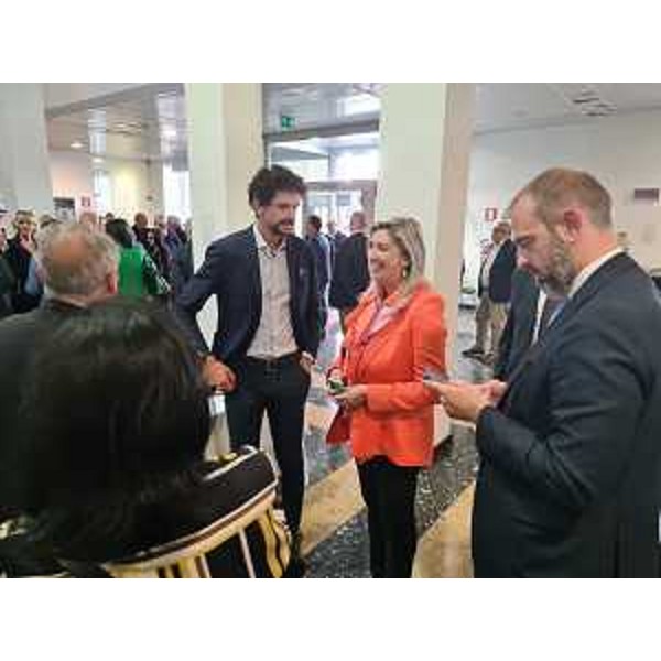 L'assessore Cristina Amirante alla cerimonia in prefettura a Pordenone per il saluto di commiato del prefetto Natalino Domenico Manno. - L'assessore Cristina Amirante alla cerimonia in prefettura a Pordenone per il saluto di commiato del prefetto Natalino Domenico Manno.