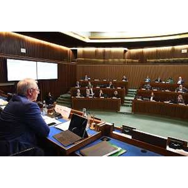 Il presidente del Cr Fvg, Mauro Bordin, durante i lavori dell'Aula - Il presidente del Cr Fvg, Mauro Bordin, durante i lavori dell'Aula