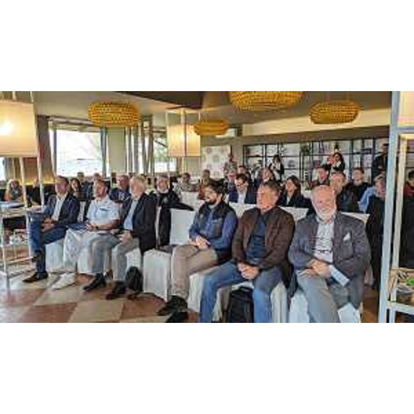 L'assessore alle Attività produttive e turismo del Friuli Venezia Giulia Sergio Emidio Bini, al convegno "I porti turistici nella Blue economy" - L'assessore alle Attività produttive e turismo del Friuli Venezia Giulia Sergio Emidio Bini, al convegno "I porti turistici nella Blue economy"