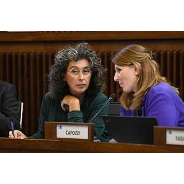 Da destra Rosaria Capozzi (M5S) e Serena Pellegrino (Avs) - Da destra Rosaria Capozzi (M5S) e Serena Pellegrino (Avs)