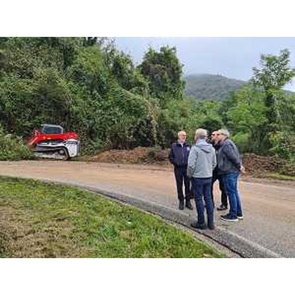 L'assessore regionale con delega alla Protezione civile Riccardo Riccardi a Polcenigo - L'assessore regionale con delega alla Protezione civile Riccardo Riccardi a Polcenigo