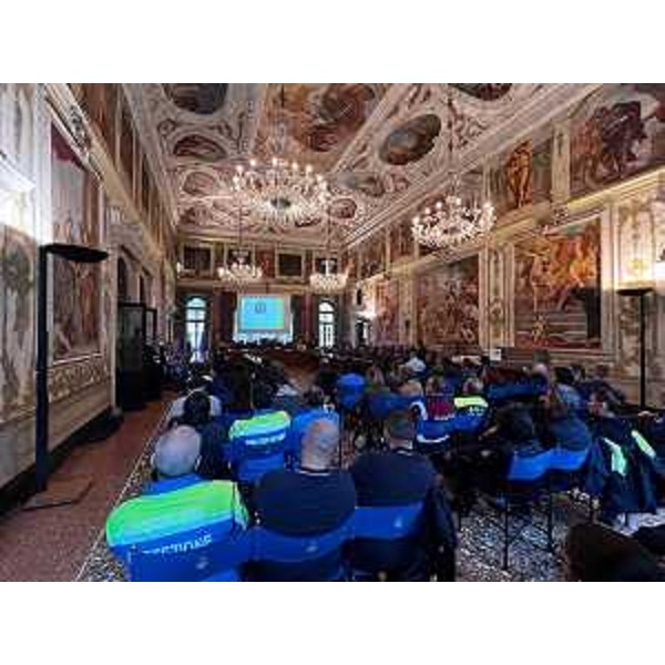 L'incontro svoltosi a Udine a palazzo Belgrado alla presenza dell'assessore regionale alla Protezione civile Riccardo Riccardi - L'incontro svoltosi a Udine a palazzo Belgrado alla presenza dell'assessore regionale alla Protezione civile Riccardo Riccardi