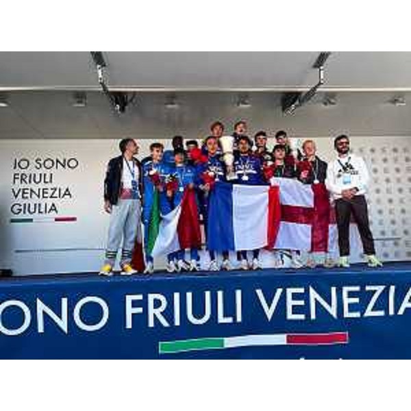 Roberti alle premiazioni della International race maschile - Roberti alle premiazioni della International race maschile