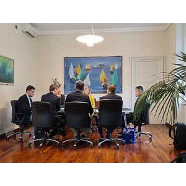 L'assessore regionale del Friuli Venezia Giulia Cristina Amirante incontra il vicepresidente della Provincia autonoma di Bolzano Daniel Alfreider - L'assessore regionale del Friuli Venezia Giulia Cristina Amirante incontra il vicepresidente della Provincia autonoma di Bolzano Daniel Alfreider