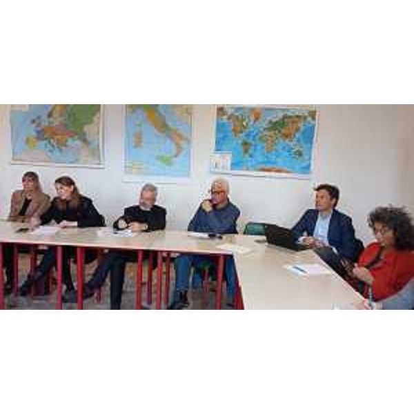 Un altro momento del confronto nei locali della Casa dell'Immacolata - Un altro momento del confronto nei locali della Casa dell'Immacolata