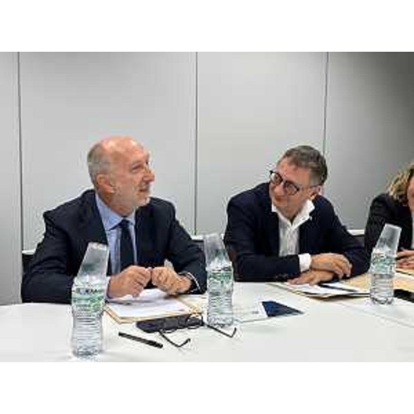 Da destra, il presidente della III Commissione, Carlo Bolzonello (Fp), e l'assessore regionale alla Salute, Riccardo Riccardi - Da destra, il presidente della III Commissione, Carlo Bolzonello (Fp), e l'assessore regionale alla Salute, Riccardo Riccardi