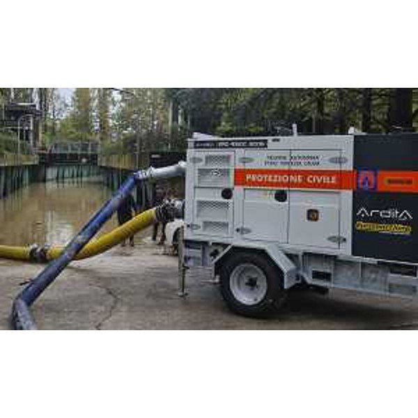 Uno degli interventi compiuti nei giorni scorsi dalla Protezione civile del Friuli Venezia Giulia in Emilia Romagna - Uno degli interventi compiuti nei giorni scorsi dalla Protezione civile del Friuli Venezia Giulia in Emilia Romagna