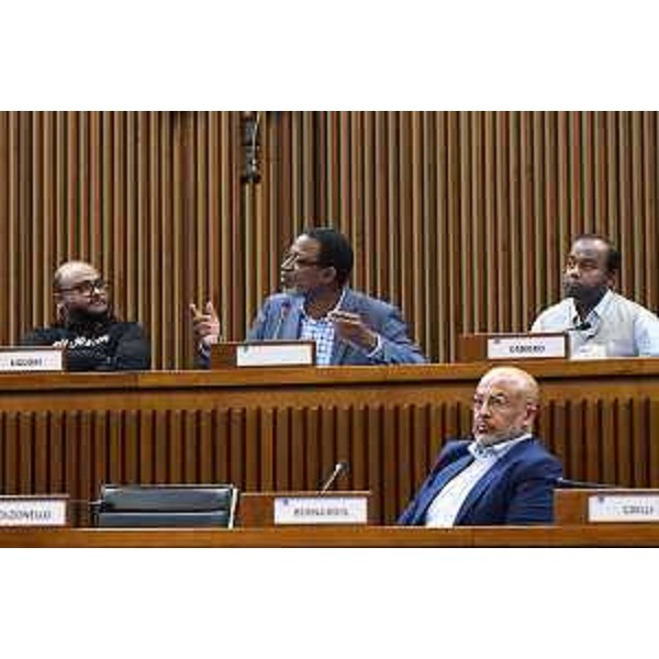 Un momento delle audizioni nella seduta congiunta di V e VI Commissione: l'intervento di Bou Konate - Un momento delle audizioni nella seduta congiunta di V e VI Commissione: l'intervento di Bou Konate