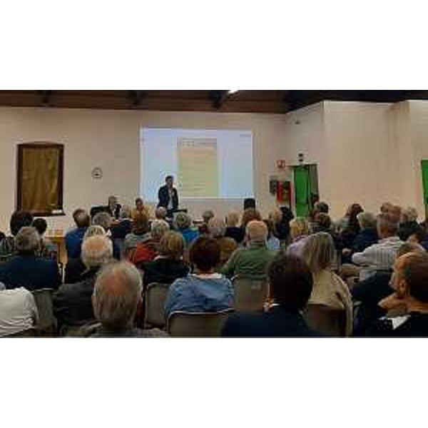 L'incontro organizzato a Fagagna con Massimo Moretuzzo (Patto per l'Autonomia-Civica Fvg) - L'incontro organizzato a Fagagna con Massimo Moretuzzo (Patto per l'Autonomia-Civica Fvg)