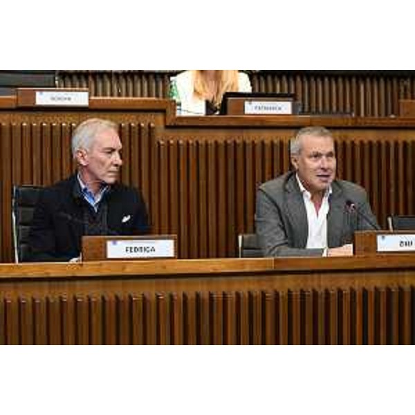 Il presidente della VI Commissione, Roberto Novelli (FI), e l'assessore regionale alle Attività produttive, Sergio Emidio Bini - Il presidente della VI Commissione, Roberto Novelli (FI), e l'assessore regionale alle Attività produttive, Sergio Emidio Bini