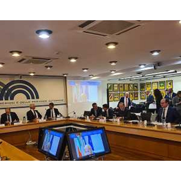 Il vicegovernatore del Friuli Venezia Giulia con delega a Cultura e Sport, Mario Anzil, alla seduta della Commissione Sport della Conferenza delle Regioni e Province Autonome. - Il vicegovernatore del Friuli Venezia Giulia con delega a Cultura e Sport, Mario Anzil, alla seduta della Commissione Sport della Conferenza delle Regioni e Province Autonome.