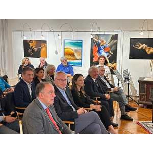 Da sinistra: Uno scatto che ritrae Giuseppe Napoli, il presidente Mauro Bordin e Maddalena Spagnolo. - Da sinistra: Uno scatto che ritrae Giuseppe Napoli, il presidente Mauro Bordin e Maddalena Spagnolo.