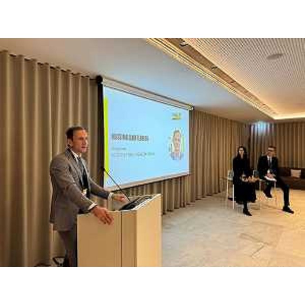 Il governatore Massimiliano Fedriga al convegno Travel# - Il governatore Massimiliano Fedriga al convegno Travel#