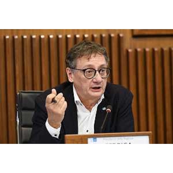 Il presidente della III Commissione consiliare, Carlo Bolzonello (Fp) - Il presidente della III Commissione consiliare, Carlo Bolzonello (Fp)