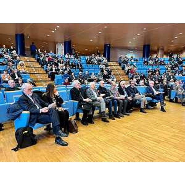 Un momento della cerimonia svoltasi a Udine all'Auditorium Comelli della Regione - Un momento della cerimonia svoltasi a Udine all'Auditorium Comelli della Regione