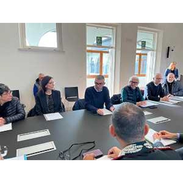 L'assessore Roberti nel corso del suo intervento al Comitato provinciale per l'ordine e la sicurezza pubblica convocato dal Prefetto di Udine - L'assessore Roberti nel corso del suo intervento al Comitato provinciale per l'ordine e la sicurezza pubblica convocato dal Prefetto di Udine