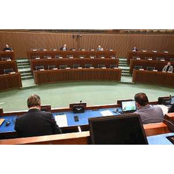 Un momento dei lavori della IV Commissione - Un momento dei lavori della IV Commissione