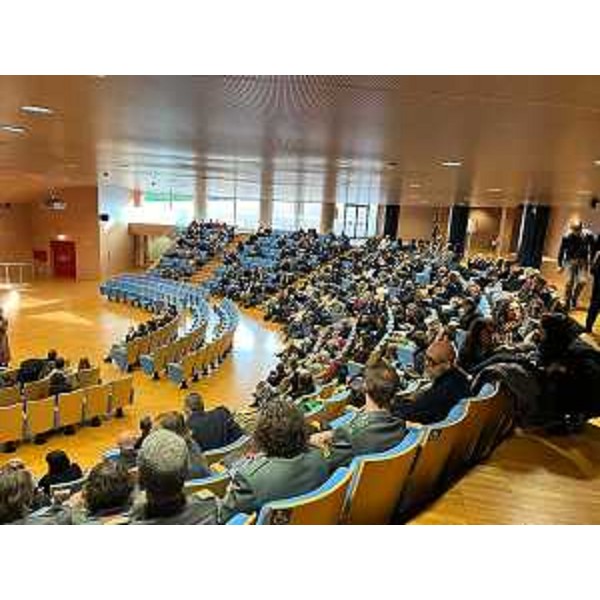 La platea del Forum che si è tenuto nell'Auditorium Comelli a Udine - La platea del Forum che si è tenuto nell'Auditorium Comelli a Udine