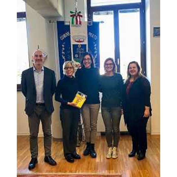 L'assessore Zilli (seconda da destra) con, tra gli altri, il sindaco di Pasian di Prato Juli Peressini (al centro) - L'assessore Zilli (seconda da destra) con, tra gli altri, il sindaco di Pasian di Prato Juli Peressini (al centro)