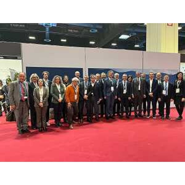 Alcuni sindaci del Friuli Venezia Giulia allo stand della Regione allestito al Lingotto di Torino in occasione dell'assemblea annuale dell'Anci - Alcuni sindaci del Friuli Venezia Giulia allo stand della Regione allestito al Lingotto di Torino in occasione dell'assemblea annuale dell'Anci