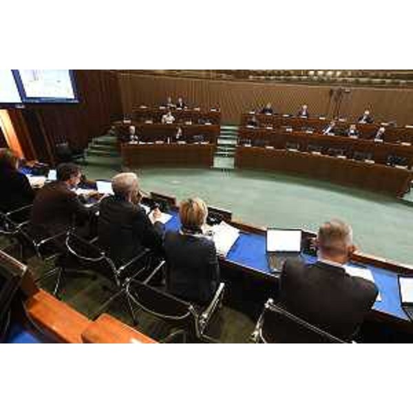 Un momento dei lavori della I Commissione - Un momento dei lavori della I Commissione