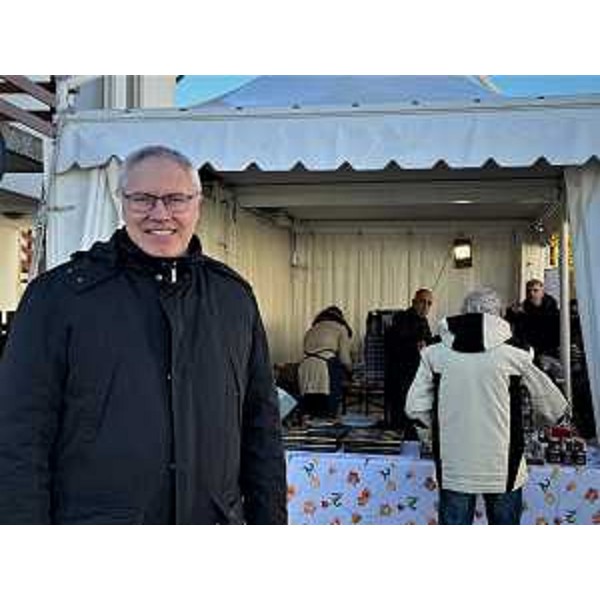 Il presidente del Cr Fvg, Mauro Bordin, al via di "Trifule in fieste" - Il presidente del Cr Fvg, Mauro Bordin, al via di "Trifule in fieste"