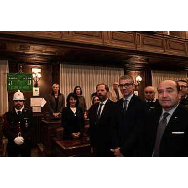 Al centro della foto (secondo da destra) l'assessore regionale Pierpaolo Roberti durante la cerimonia - Al centro della foto (secondo da destra) l'assessore regionale Pierpaolo Roberti durante la cerimonia