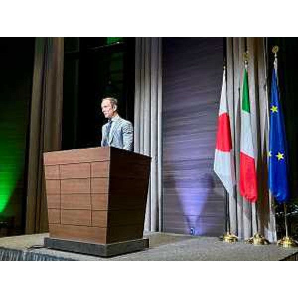 L'intervento del governatore del Friuli Venezia Giulia Massimiliano Fedriga nel corso dell'evento organizzato dal Consolato generale d'Italia a Osaka - L'intervento del governatore del Friuli Venezia Giulia Massimiliano Fedriga nel corso dell'evento organizzato dal Consolato generale d'Italia a Osaka
