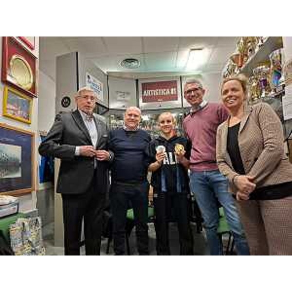 L'assessore Pierpaolo Roberti con la campionessa Olimpica Alice D'Amato - L'assessore Pierpaolo Roberti con la campionessa Olimpica Alice D'Amato