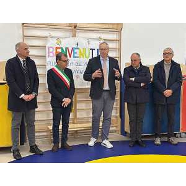 L'intervento del presidente del Cr Fvg, Mauro Bordin, al centro nella foto - L'intervento del presidente del Cr Fvg, Mauro Bordin, al centro nella foto