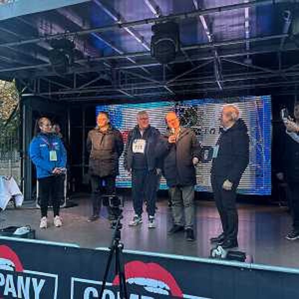 Il vicegovernatore Anzil interviene alle premiazioni della 26ma edizione di Telethon a Udine - Il vicegovernatore Anzil interviene alle premiazioni della 26ma edizione di Telethon a Udine