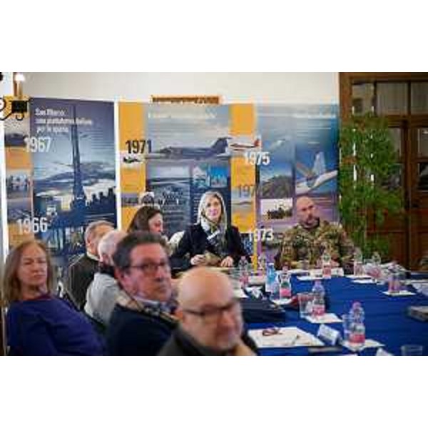 Lassessore regionale a Infrastrutture e territorio Cristina Amirante durante la riunione ad Aviano del Comipar - Lassessore regionale a Infrastrutture e territorio Cristina Amirante durante la riunione ad Aviano del Comipar