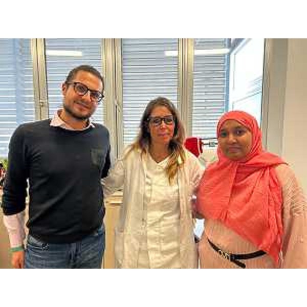 Il consigliere Enrico Bullian (Patto per l'Autonomia- Civica Fvg) con Fatema - Il consigliere Enrico Bullian (Patto per l'Autonomia- Civica Fvg) con Fatema