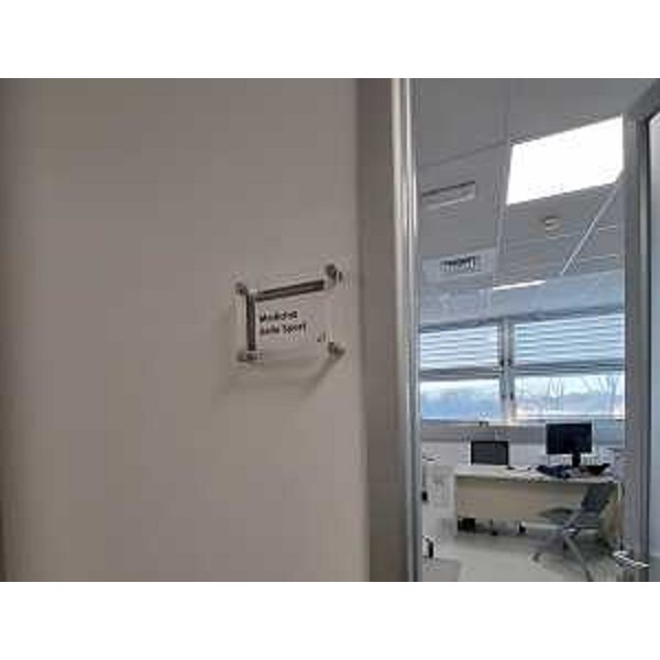 Uno degli ambulatori presenti nella struttura - Uno degli ambulatori presenti nella struttura