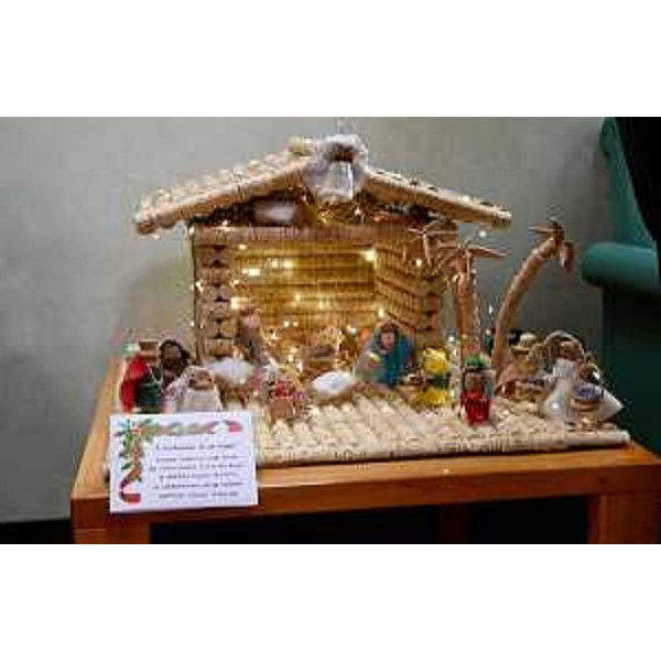 Il presepe donato al Cr Fvg da Anffas Gorizia - Il presepe donato al Cr Fvg da Anffas Gorizia