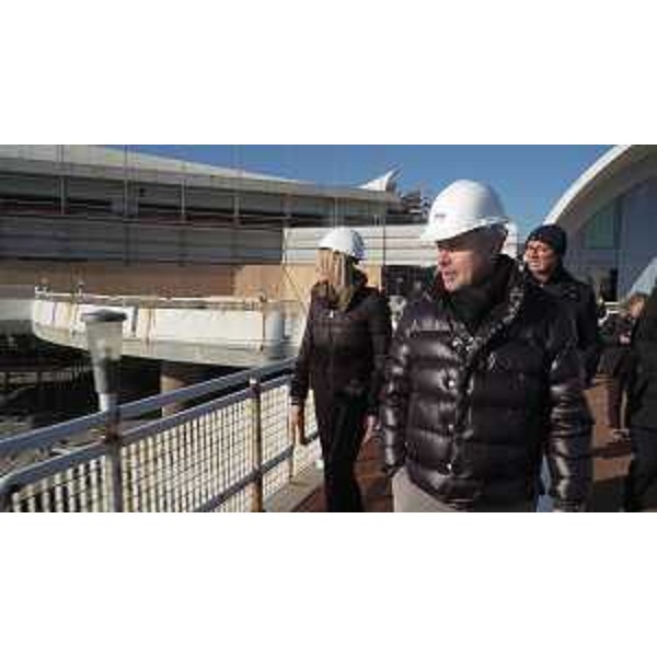 Il sopralluogo compiuto dall'assessore regionale Sergio Emidio Bini alla Terrazza a Mare di Lignano - Il sopralluogo compiuto dall'assessore regionale Sergio Emidio Bini alla Terrazza a Mare di Lignano