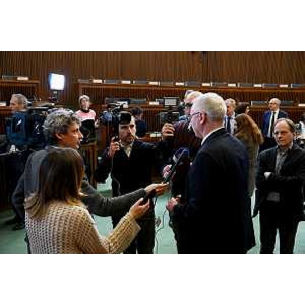 Un altro momento delle interviste televisive - Un altro momento delle interviste televisive