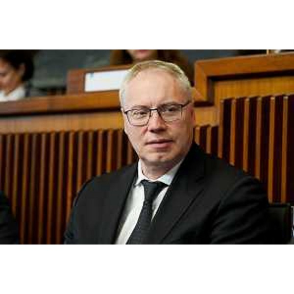 Il presidente del Cr Fvg, Mauro Bordin, durante la conferenza stampa di fine anno - Il presidente del Cr Fvg, Mauro Bordin, durante la conferenza stampa di fine anno