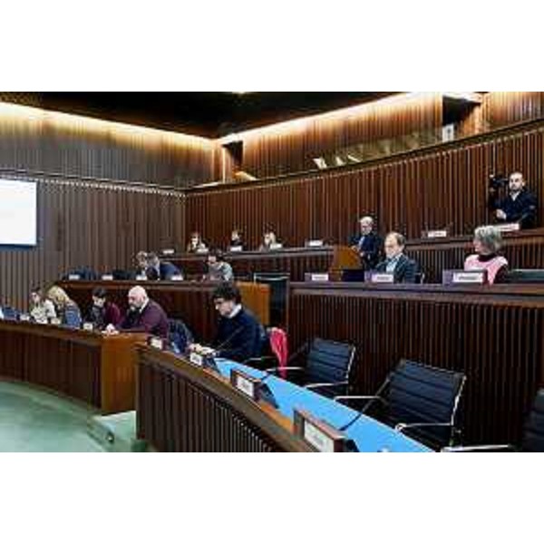 I giornalisti presenti alla conferenza stampa di fine anno del Consiglio regionale del Fvg - I giornalisti presenti alla conferenza stampa di fine anno del Consiglio regionale del Fvg