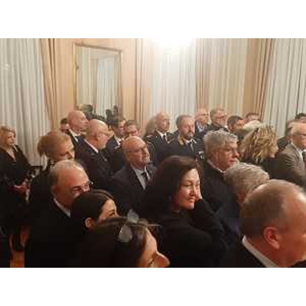 Uno scatto durante il ricevimento prefettizio. Al centro l'assessore Callari - Uno scatto durante il ricevimento prefettizio. Al centro l'assessore Callari