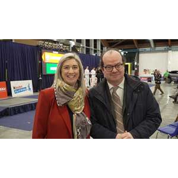 Il vicegovernatore Anzil e l'assessore Amirante alla diciannovesima edizione del Trofeo Alpe Adria, la tappa di Coppa del Mondo Under 20 di scherma in corso nel quartiere fieristico di Martignacco - Il vicegovernatore Anzil e l'assessore Amirante alla diciannovesima edizione del Trofeo Alpe Adria, la tappa di Coppa del Mondo Under 20 di scherma in corso nel quartiere fieristico di Martignacco