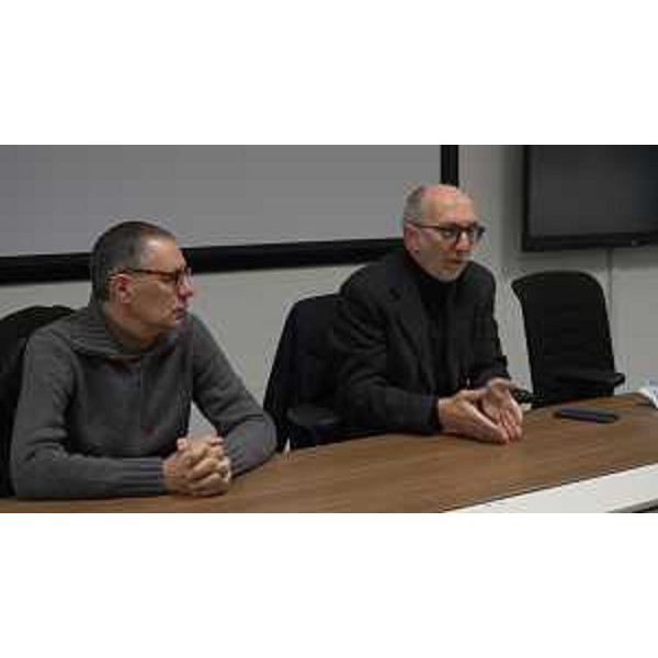 L'assessore regionale Riccardo Riccardi (a destra) con il direttore generale ad interim del Cro di Aviano Giuseppe Tonutti - L'assessore regionale Riccardo Riccardi (a destra) con il direttore generale ad interim del Cro di Aviano Giuseppe Tonutti